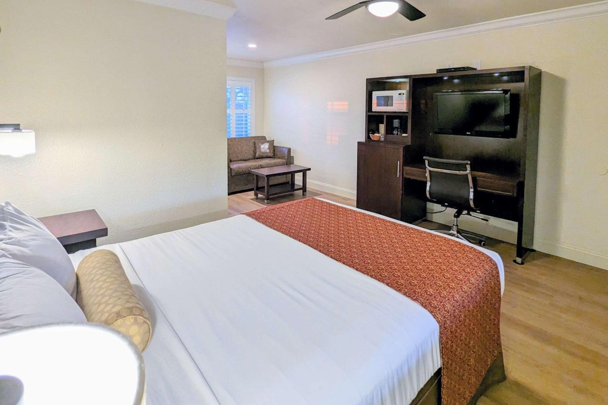 Clarion Collection Wilkie'S Inn Pacific Grove - Monterey Extérieur photo