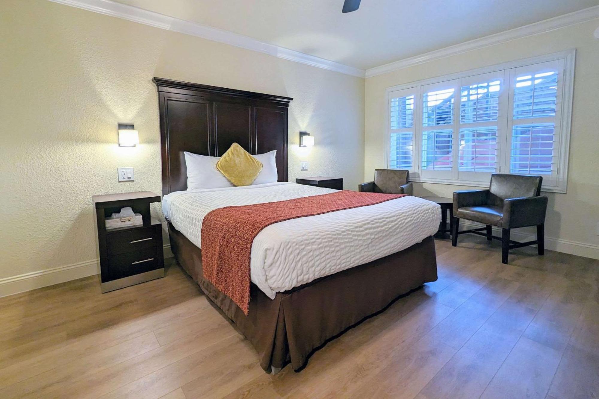 Clarion Collection Wilkie'S Inn Pacific Grove - Monterey Extérieur photo
