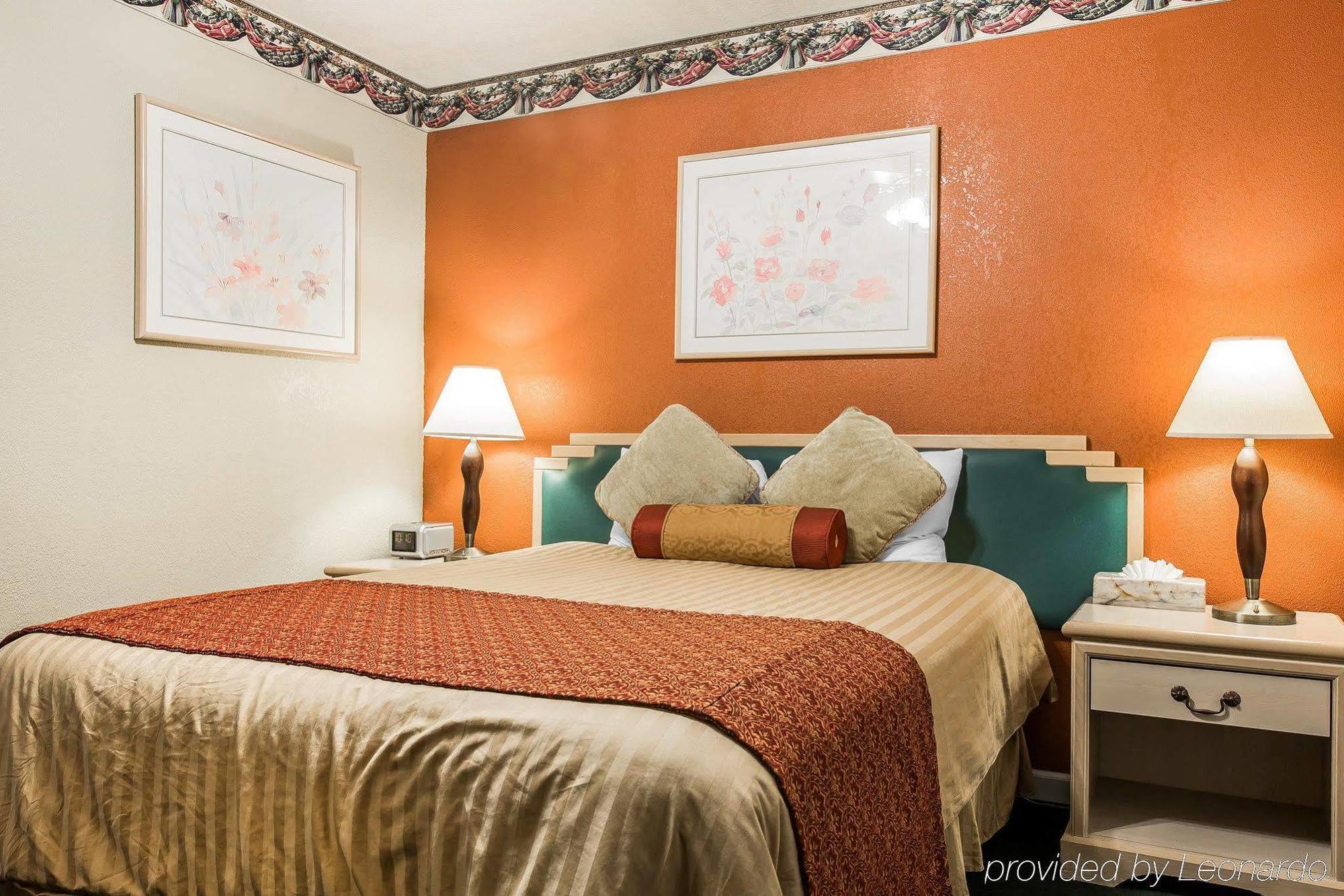 Clarion Collection Wilkie'S Inn Pacific Grove - Monterey Extérieur photo