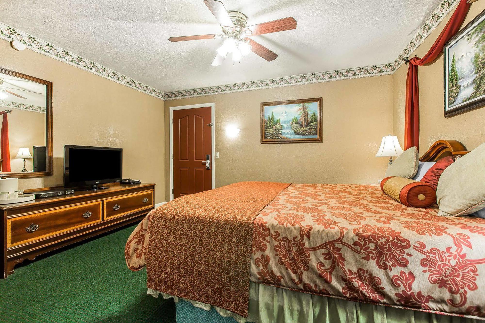 Clarion Collection Wilkie'S Inn Pacific Grove - Monterey Extérieur photo